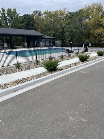 5403 N 101st Terrace, Kansas City, KS 66109