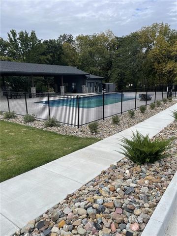 5403 N 101st Terrace, Kansas City, KS 66109