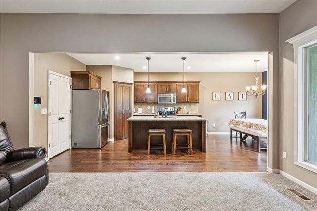 5403 N 101st Terrace, Kansas City, KS 66109