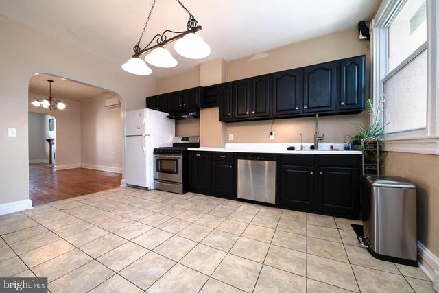 4119 FALLS RD, Baltimore, MD 21211