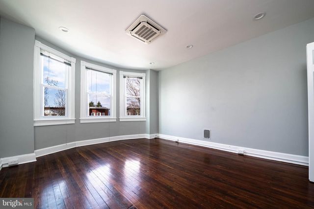 4119 FALLS RD, Baltimore, MD 21211