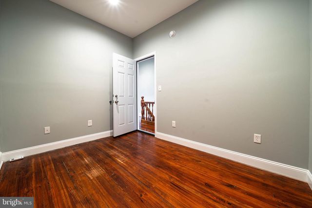 4119 FALLS RD, Baltimore, MD 21211