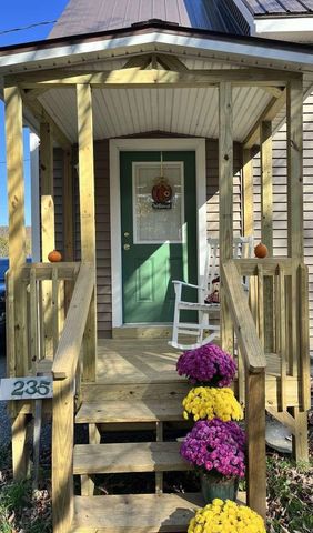 2355 West Hill Road, Montgomery, VT 05470