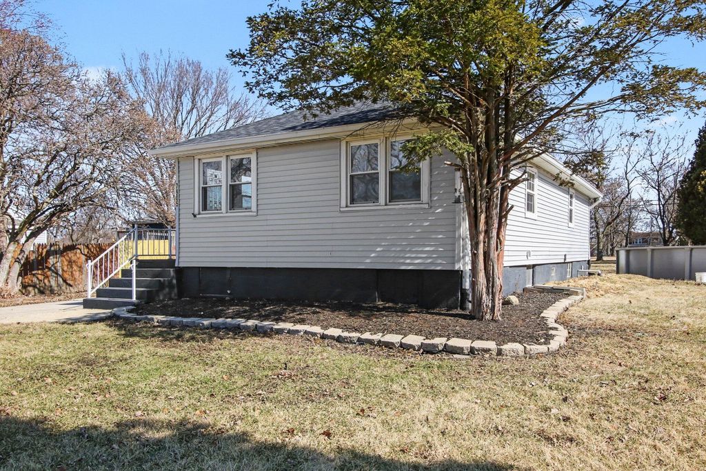 7905 Marshall Street, Merrillville, IN 46410