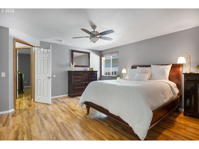 21181 Sw HOUSTON Dr, Sherwood, OR 97140