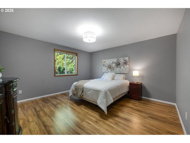 21181 Sw HOUSTON Dr, Sherwood, OR 97140