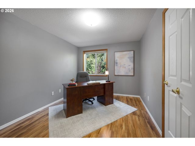 21181 Sw HOUSTON Dr, Sherwood, OR 97140