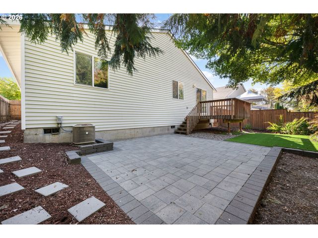 21181 Sw HOUSTON Dr, Sherwood, OR 97140