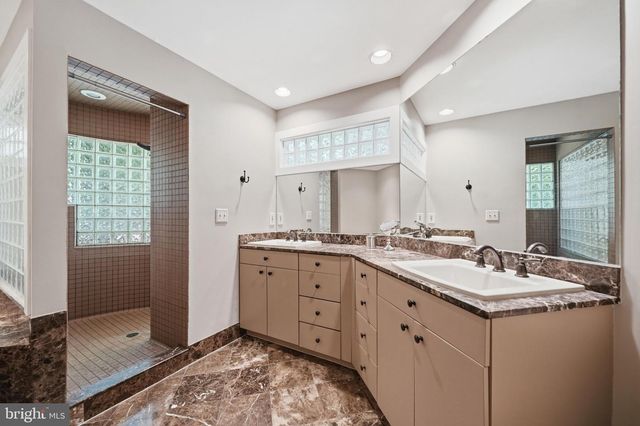 6303 WINPENNY DR, Frederick, MD 21702
