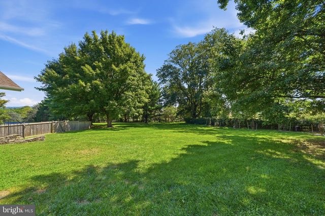 6303 WINPENNY DR, Frederick, MD 21702