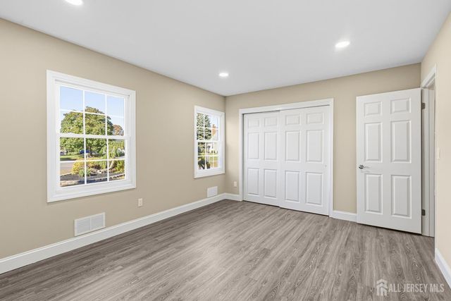 1432 Weeping Willow Court, Toms River, NJ 08753