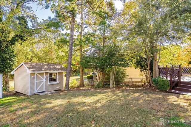 1432 Weeping Willow Court, Toms River, NJ 08753