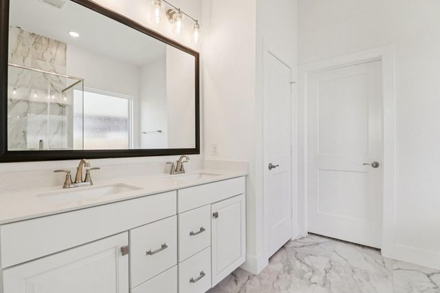 13339 Valley Orchard, Tomball, TX 77375