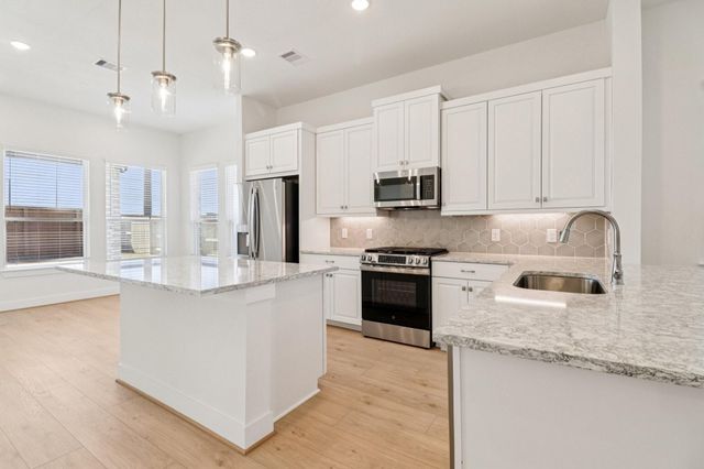 13339 Valley Orchard, Tomball, TX 77375