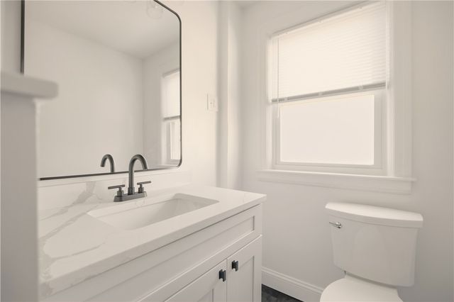 292 Sowams Road, Barrington, RI 02806