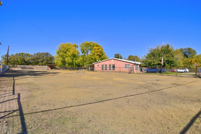 1213 Gabaldon Road, Belen, NM 87002