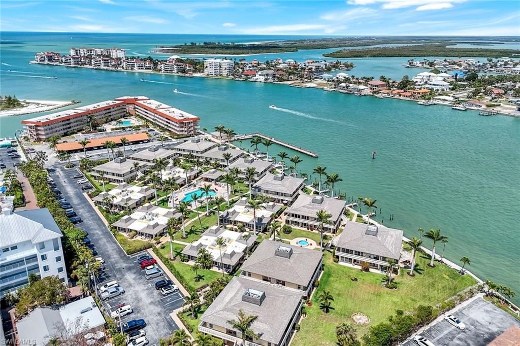 1215 Edington PL M7, MARCO ISLAND, FL 34145 — exterior
