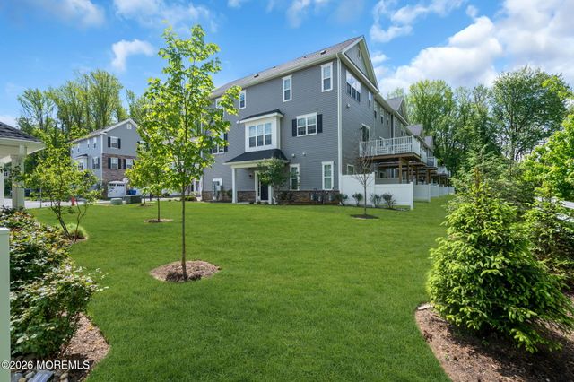 107 Arose Lane, Middletown, NJ 07748