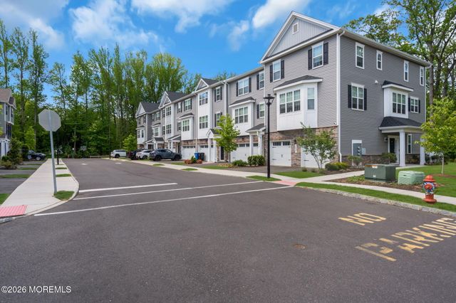 107 Arose Lane, Middletown, NJ 07748