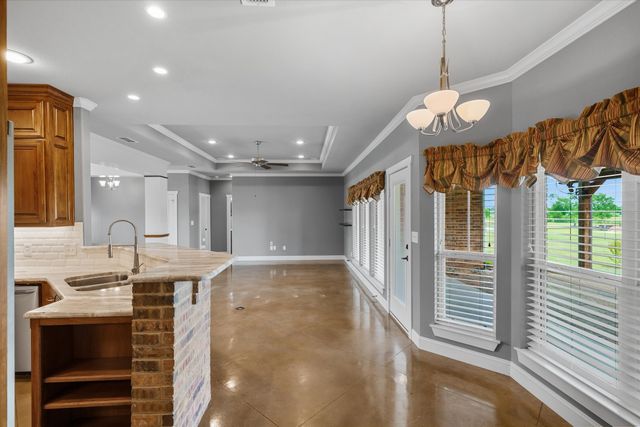 2689 VZ County Road 2511, Canton, TX 75103