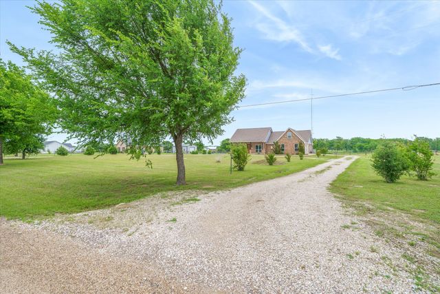 2689 VZ County Road 2511, Canton, TX 75103