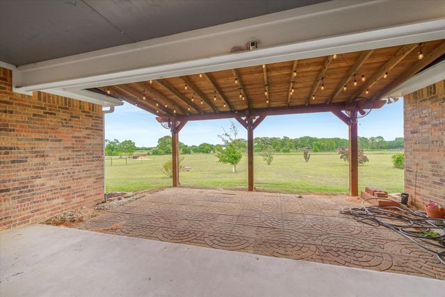2689 VZ County Road 2511, Canton, TX 75103
