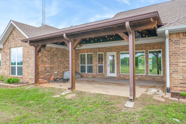 2689 VZ County Road 2511, Canton, TX 75103