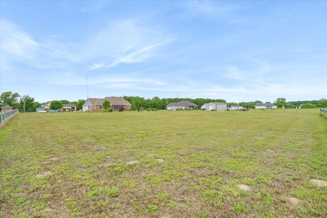 2689 VZ County Road 2511, Canton, TX 75103