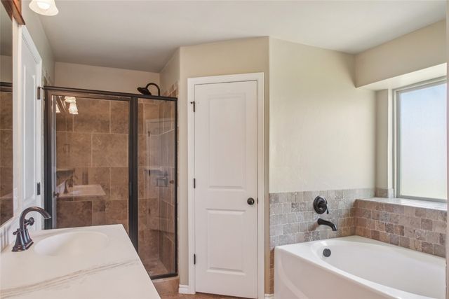 3913 Caraway Lane, Norman, OK 73026