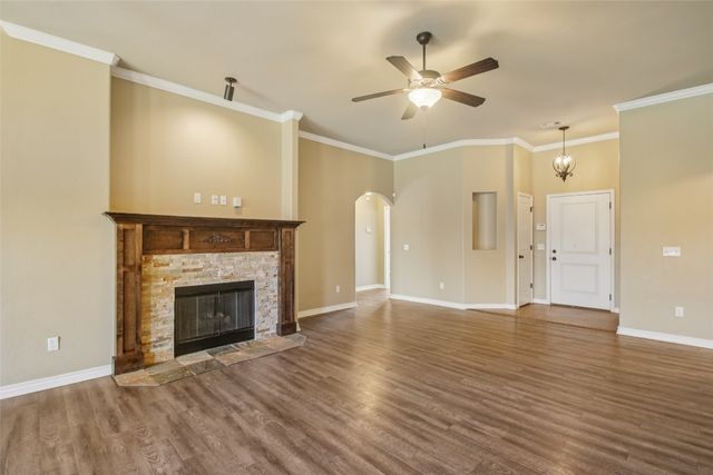 3913 Caraway Lane, Norman, OK 73026