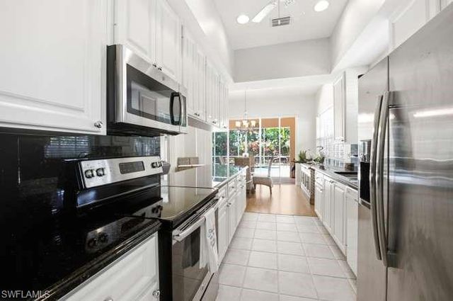 6000 Via Bella CT, Naples, FL 34109