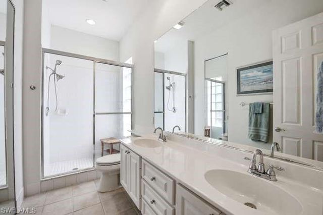 6000 Via Bella CT, Naples, FL 34109