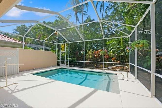 6000 Via Bella CT, Naples, FL 34109