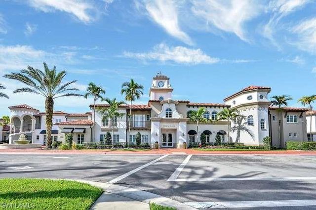 6000 Via Bella CT, Naples, FL 34109