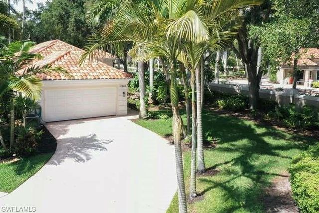 6000 Via Bella CT, Naples, FL 34109