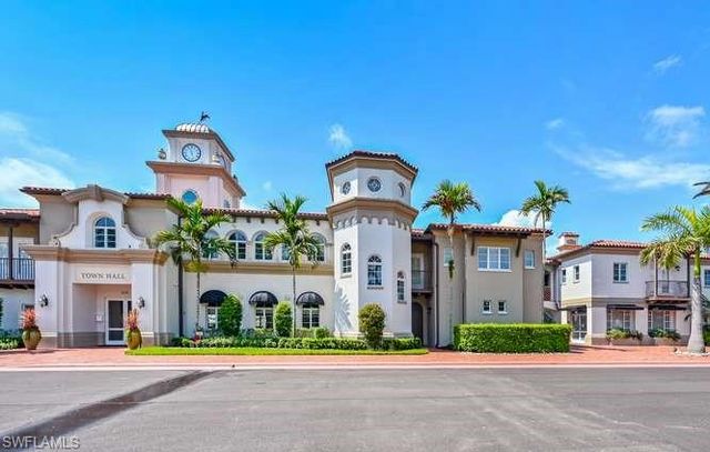 6000 Via Bella CT, Naples, FL 34109
