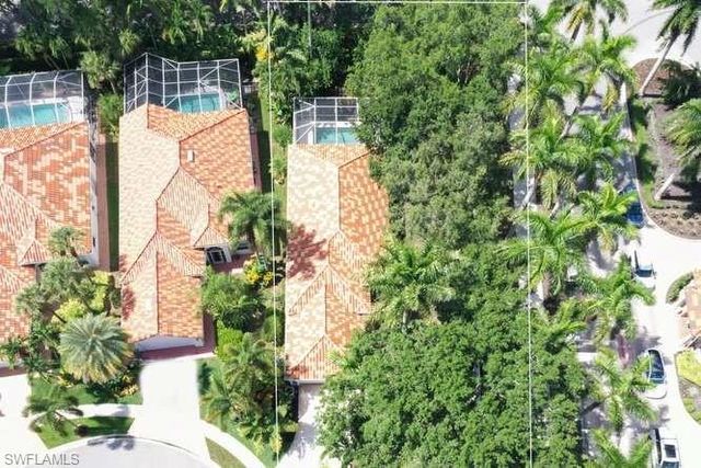 6000 Via Bella CT, Naples, FL 34109