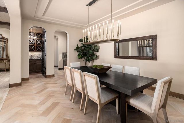 18504 Calle La Serra, Rancho Santa Fe, CA 92091