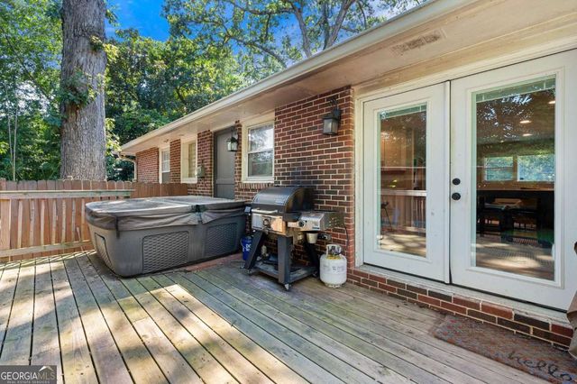 811 Whelchel Drive, Decatur, GA 30033