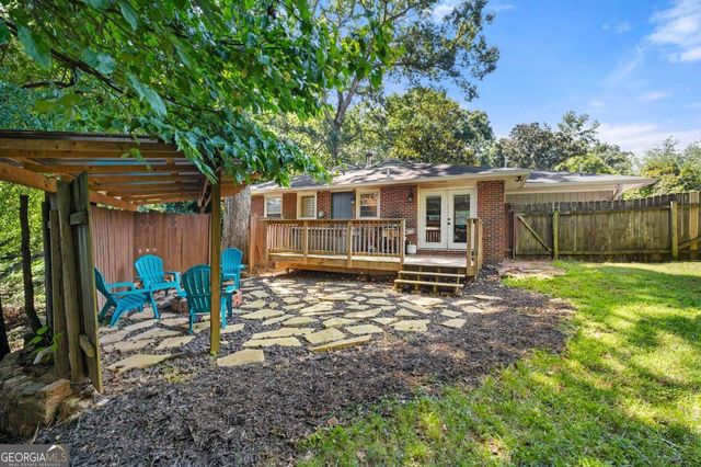 811 Whelchel Drive, Decatur, GA 30033
