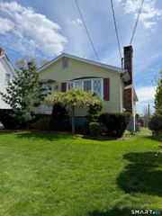23 Magnolia Street, New Britain, CT 06053