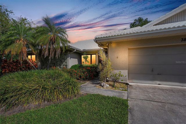 3825 WILSHIRE CIRCLE 1, Sarasota, FL 34238
