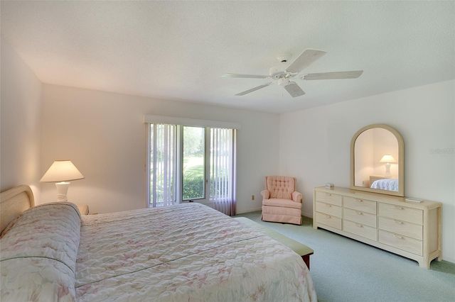3825 WILSHIRE CIRCLE 1, Sarasota, FL 34238