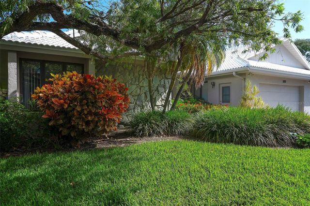 3825 WILSHIRE CIRCLE 1, Sarasota, FL 34238