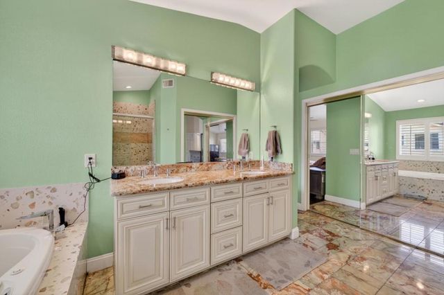34237 Torrey Pine Lane, Union City, CA 94587