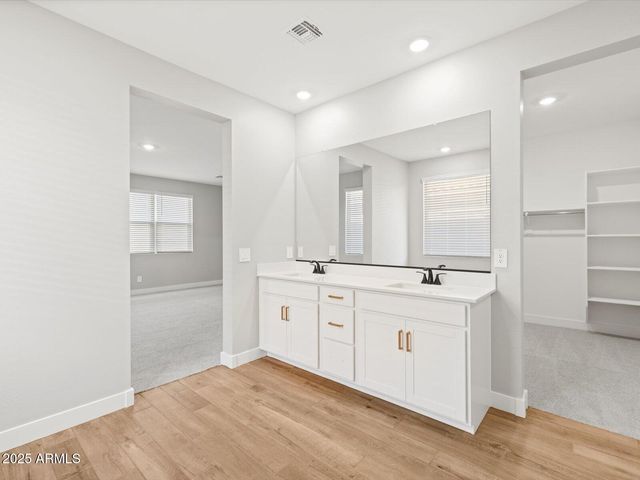 15952 W EL CORTEZ Place, Surprise, AZ 85387