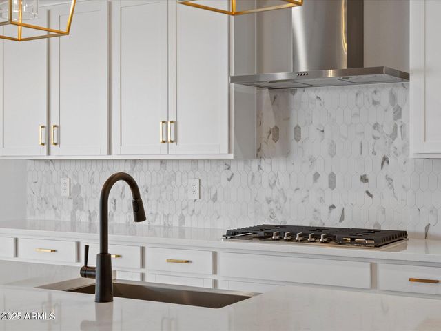 15952 W EL CORTEZ Place, Surprise, AZ 85387