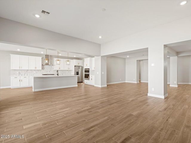 15952 W EL CORTEZ Place, Surprise, AZ 85387