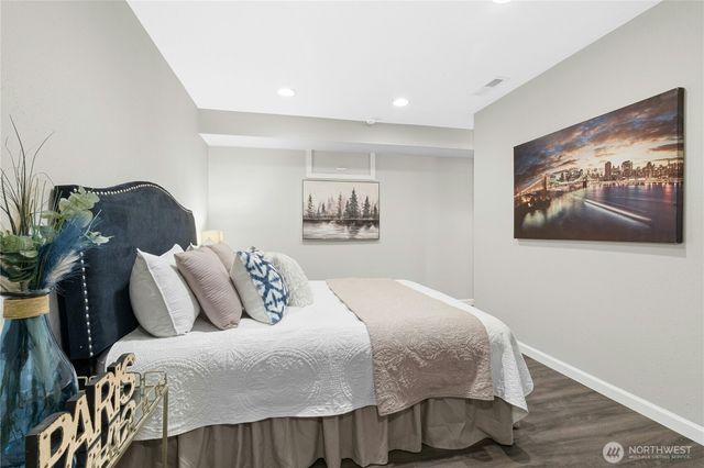 4808 25th Avenue SW, Seattle, WA 98106