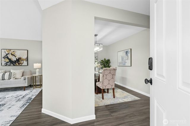 4808 25th Avenue SW, Seattle, WA 98106